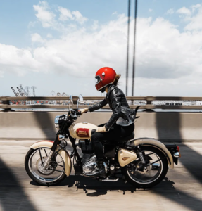 royalenfield-classic-350-es-story