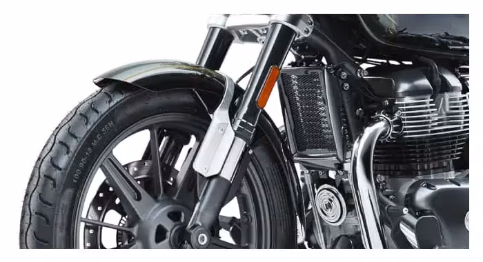 Royal Enfield Super Meteor 650 Alloy Wheels with Wider Rear Tyre – Bullmenn Dealer Coimbatore